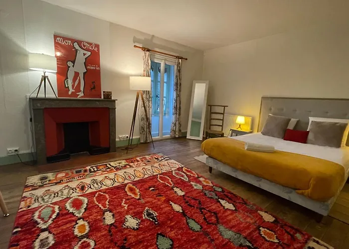 Demeure D'autrefois Maison d'hôtes Passins